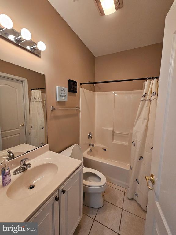 Building Photo - 34297 Summerlyn Dr