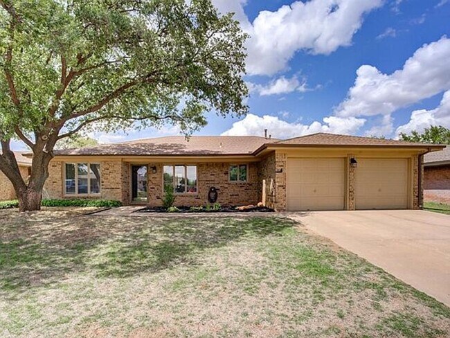 Primary Photo - Southwest Lubbock Home