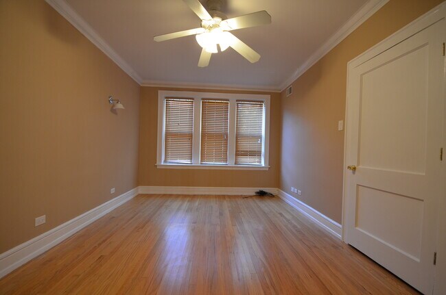 Master Bedroom - 4663 N Lowell Ave