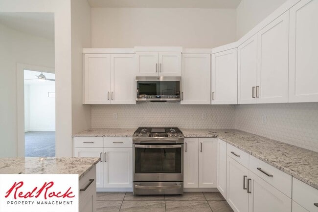 Building Photo - Come Live in the Desirable Sage Canyon Neighborhood!