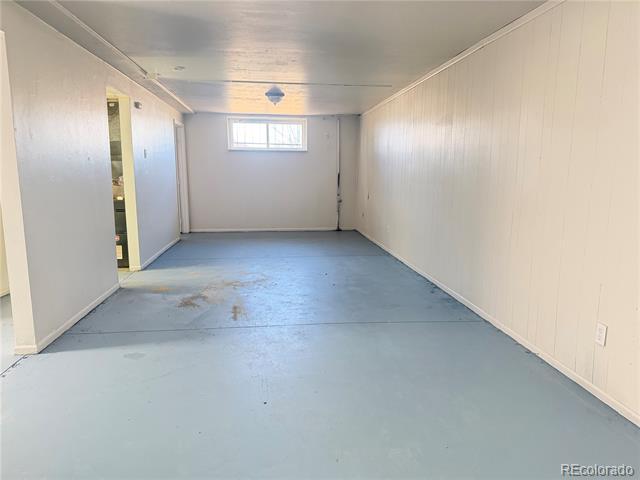 Building Photo - 1166 Akron St