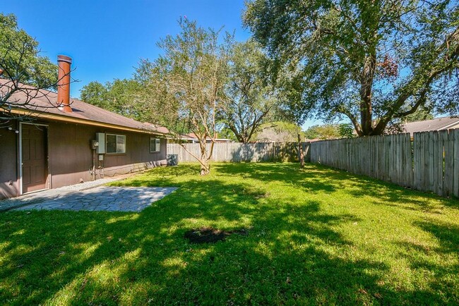 Building Photo - 6206 Bryant Pond Dr