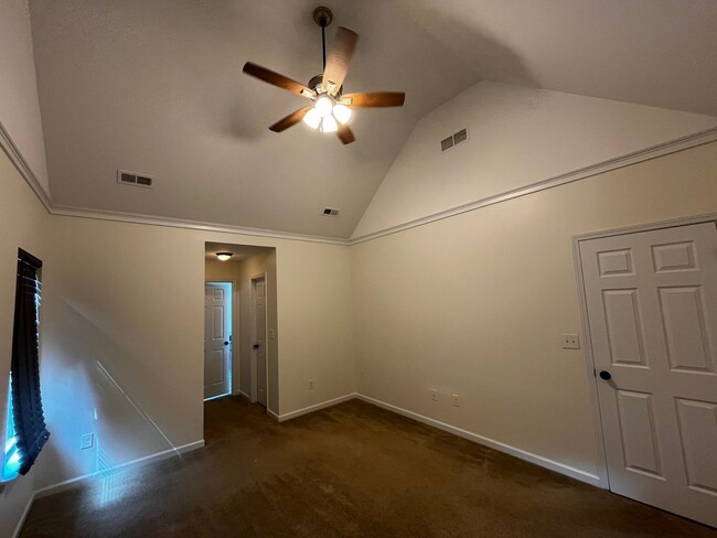Building Photo - Beautiful 4 bedroom 2 bath in Phenix City, AL