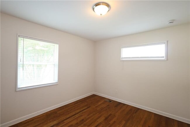 Building Photo - 2994 Judylyn Dr