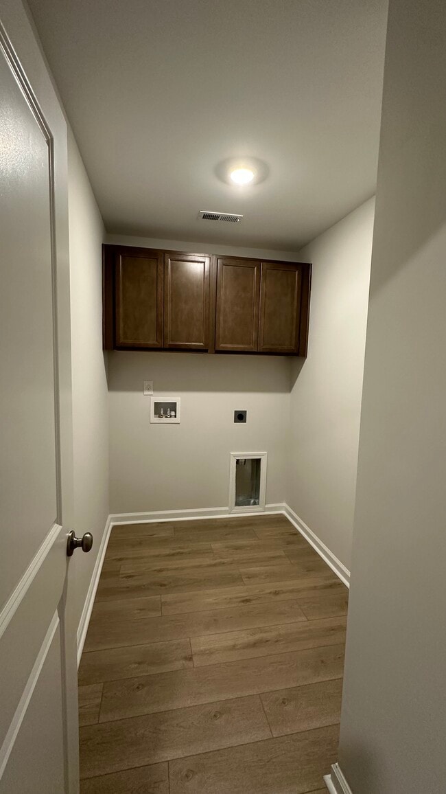 Building Photo - 730 Winged Seed Rd