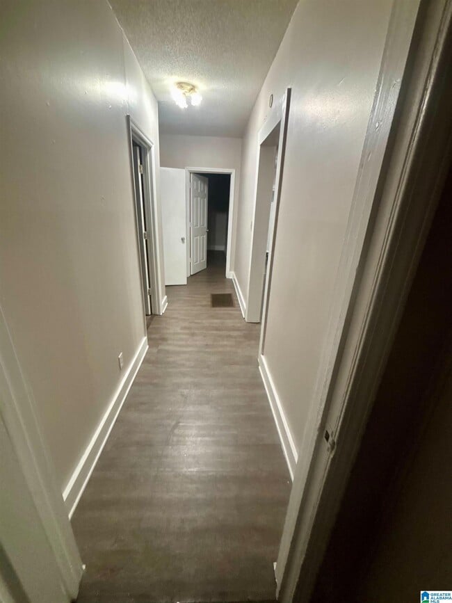 Building Photo - 511 12th St