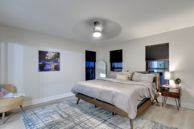 Building Photo - 1013 Park Ave