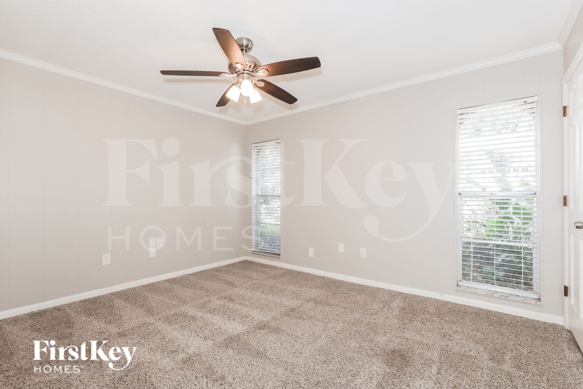 Building Photo - 244 Birch Ln