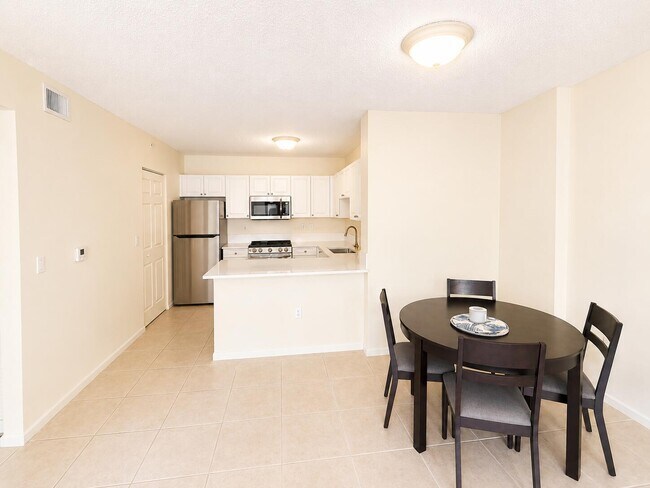 Building Photo - 651 Okeechobee Blvd