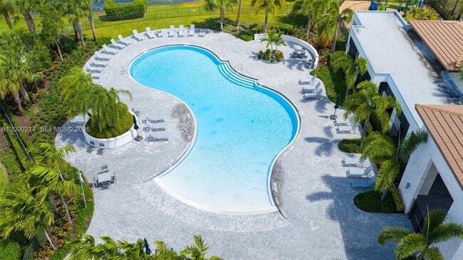 Building Photo - 4349 Veleiros Ave