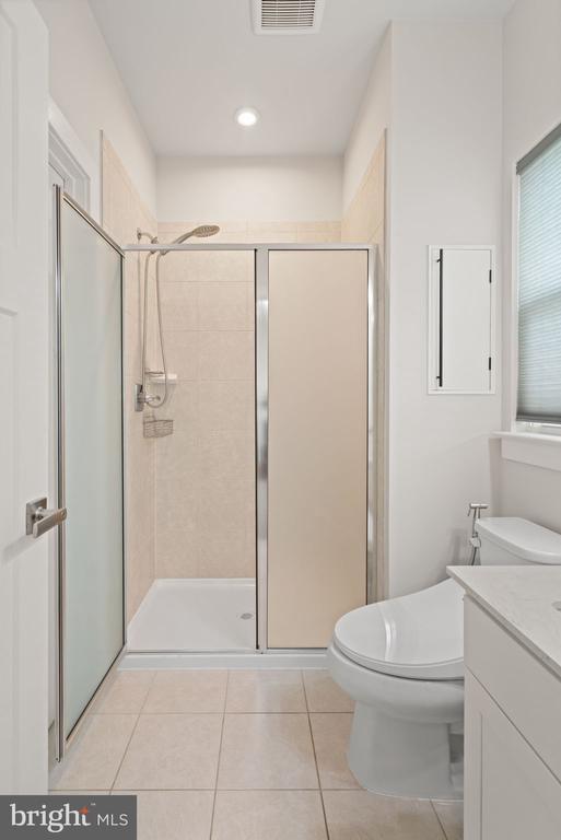 Building Photo - 7550 Mint Springs Ct