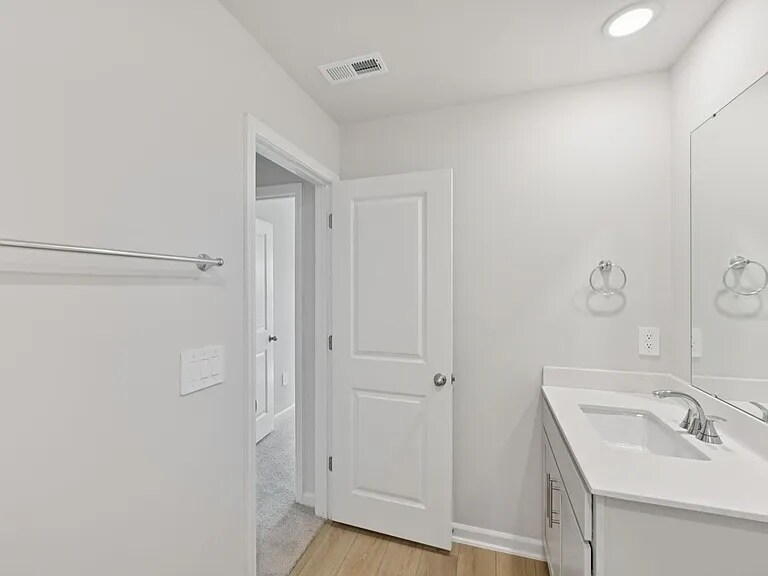 Building Photo - 1029 Winding Spg Dr