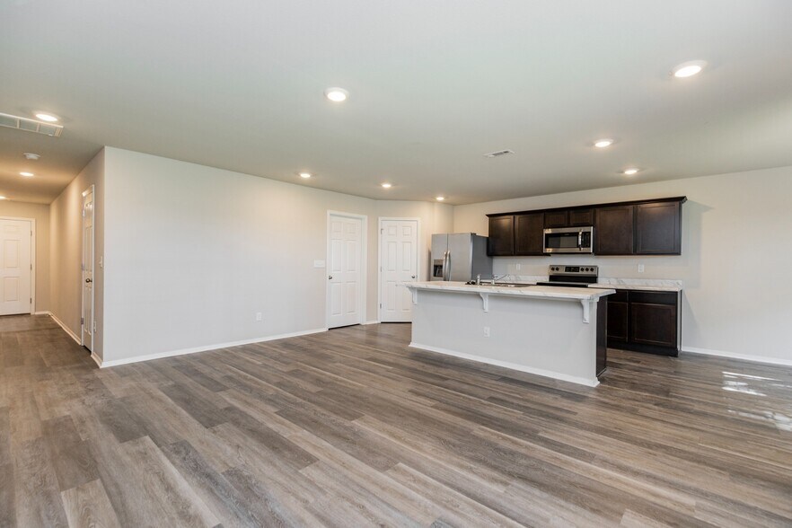 Living Area - 3707 S 1st Pl