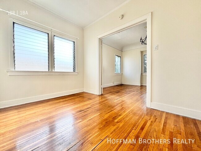 Building Photo - 808 Lucile Ave