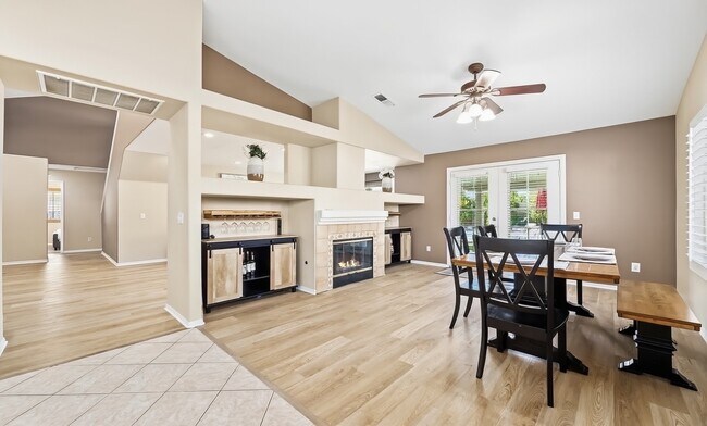 Building Photo - 79309 Paseo Del Rey