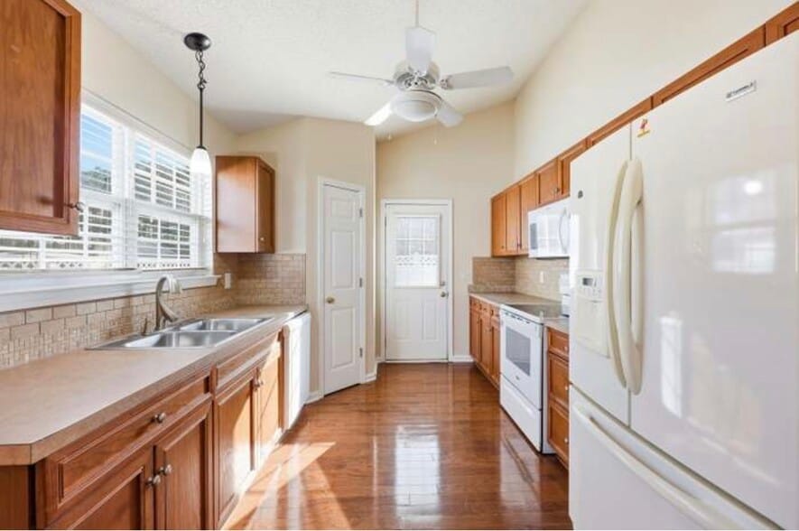 Building Photo - 1193 Jumper Trail Cir