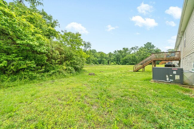 Building Photo - 1709 Evans Rd