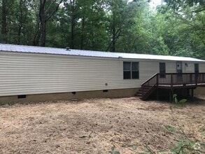 Building Photo - For rent: Madison county-Colbert, GA - Two...