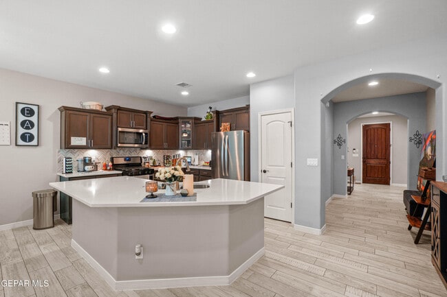 Building Photo - 14709 Tierra Garcia Dr