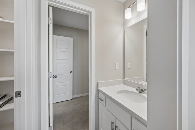 Building Photo - 17165 W 164th Terrace