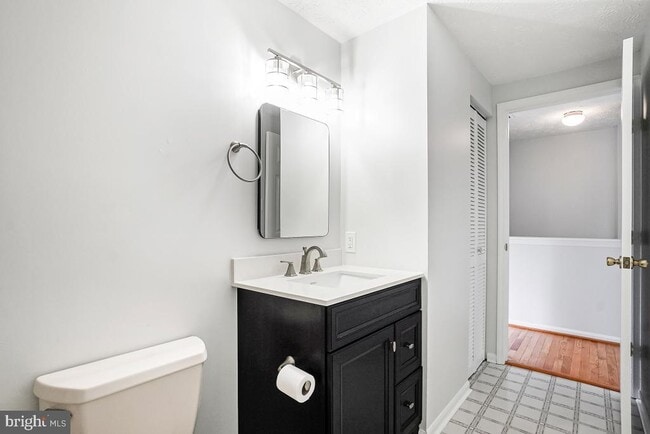 Building Photo - 529 Coral Reef Dr