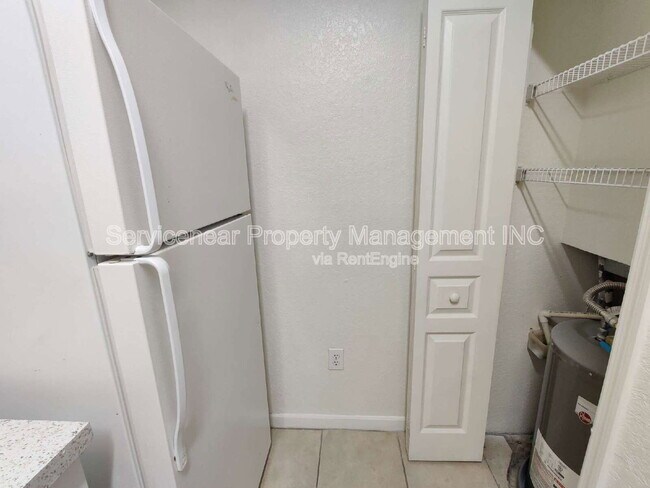 Building Photo - 17104 Carrington Park Dr