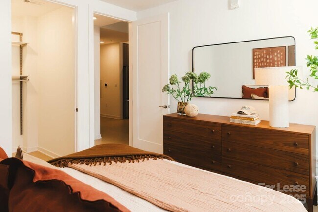 Building Photo - 2161 Hawkins St