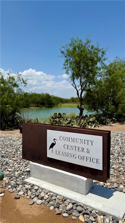 Building Photo - 24 Jenna Ln