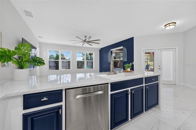 Building Photo - 2260 Pickford Cir