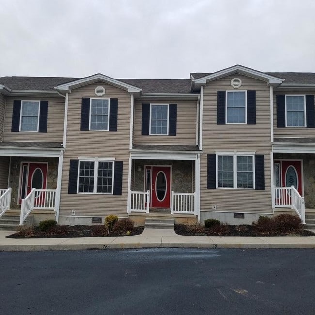 Building Photo - 78 Pinnacle Ln