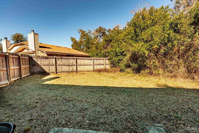Building Photo - 6242 Ridgegate Cir