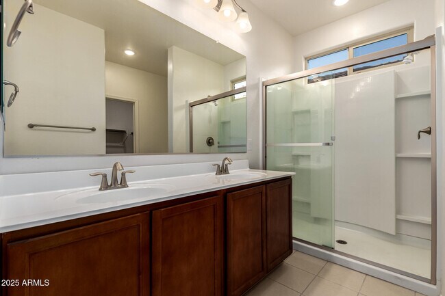 Building Photo - 7046 N 84th Dr