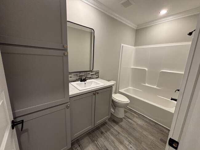 Building Photo - 5033 Coquina Crossing Dr