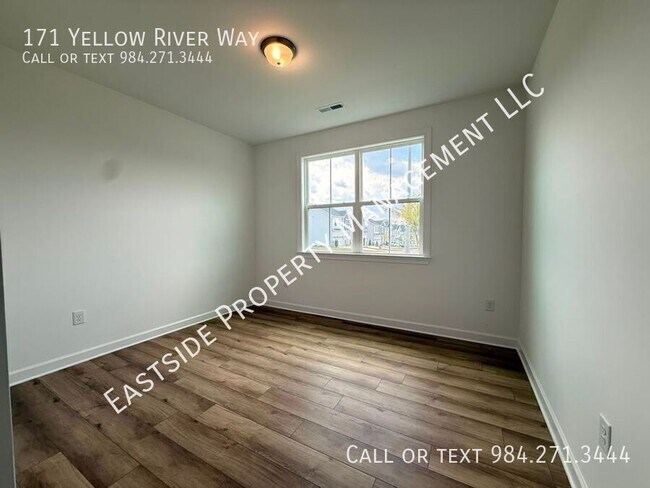 Building Photo - 171 Yellow River Wy