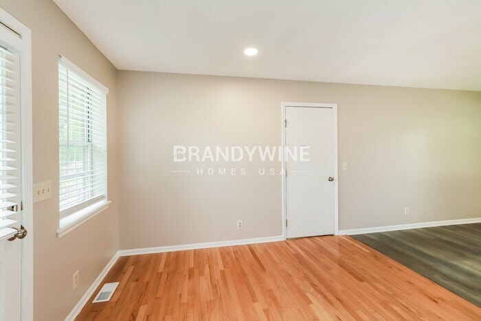 Building Photo - 1402 Rose St