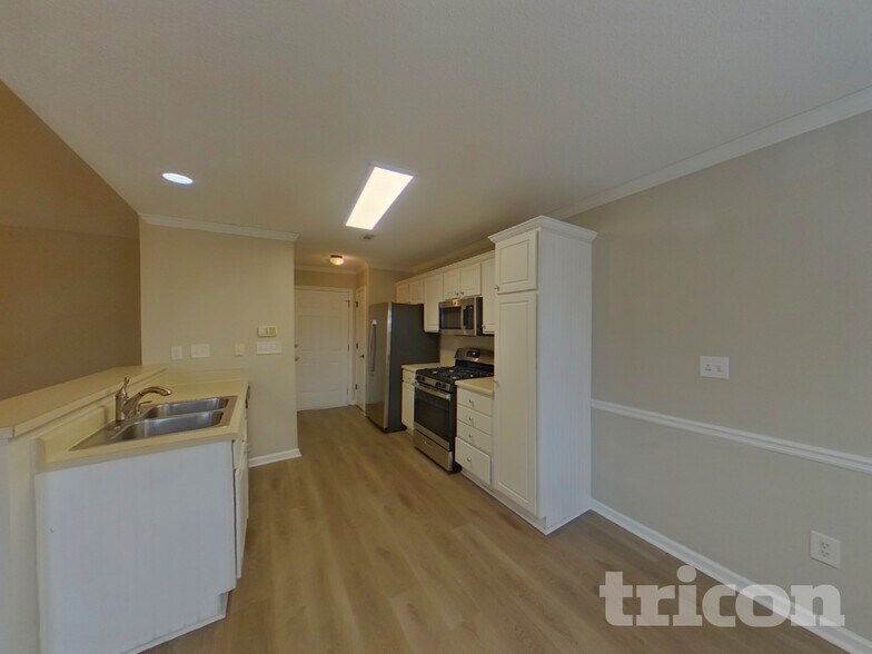 Building Photo - 21 Riva Ridge Ln