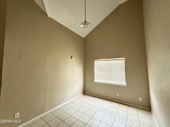 Building Photo - 13115 Thea Smith Dr