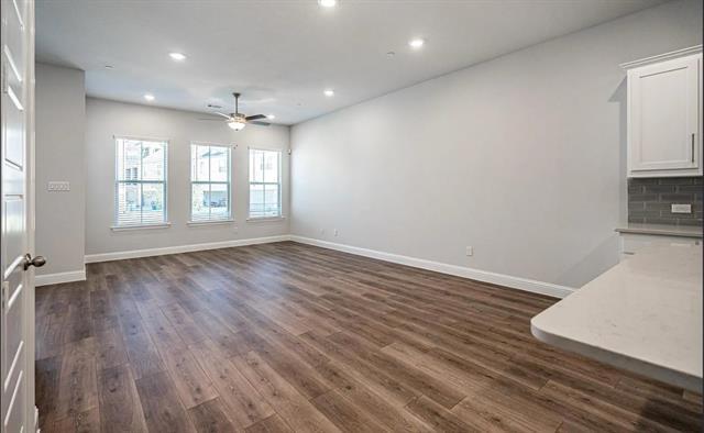 Building Photo - 336 Almanor St