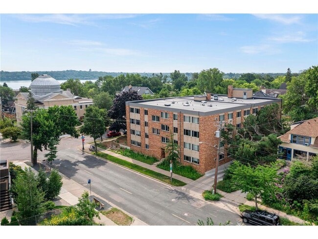 Building Photo - 4400 Upton Ave S