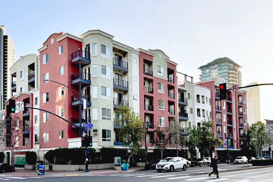 Building Photo - 235 Market St