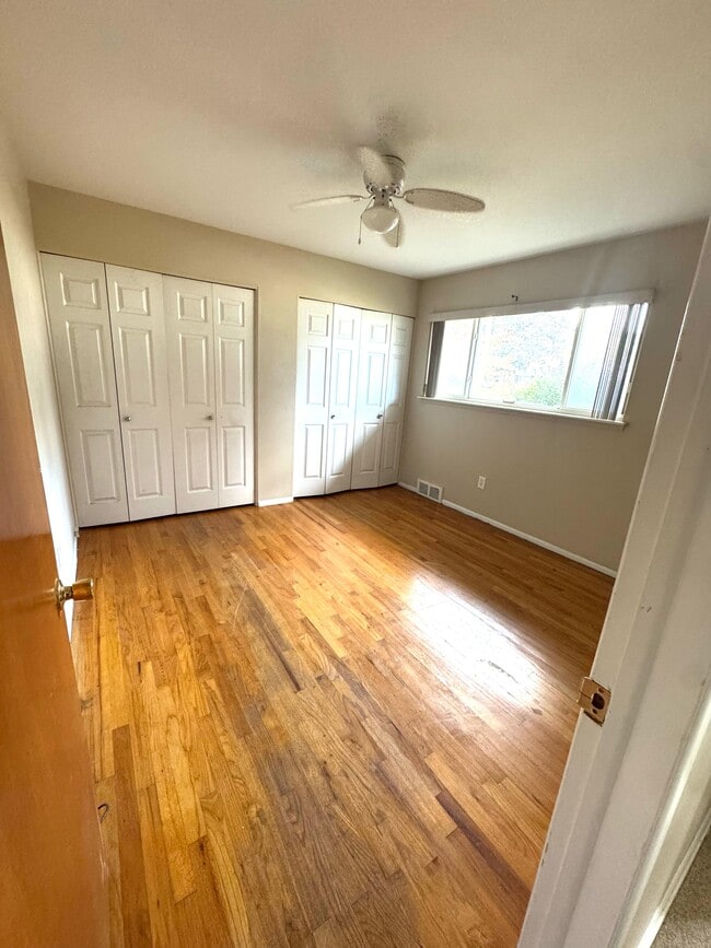 Building Photo - 29415 Cunningham Dr