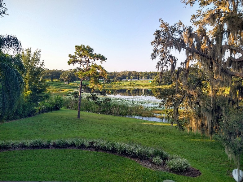 Building Photo - 2053 Carolina Ave