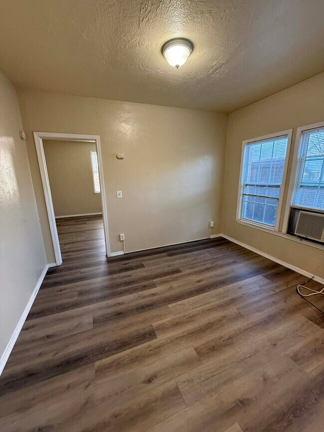 Building Photo - The Georgian