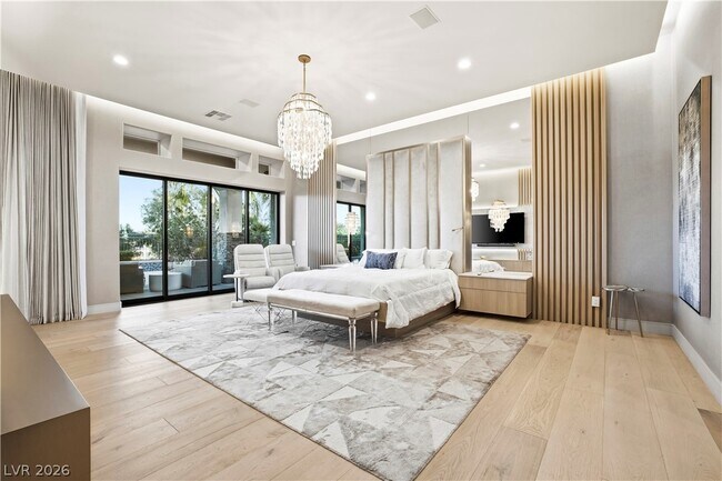 Building Photo - 9320 Tournament Canyon Dr