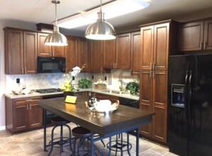 Building Photo - 4704 Norris Canyon Rd