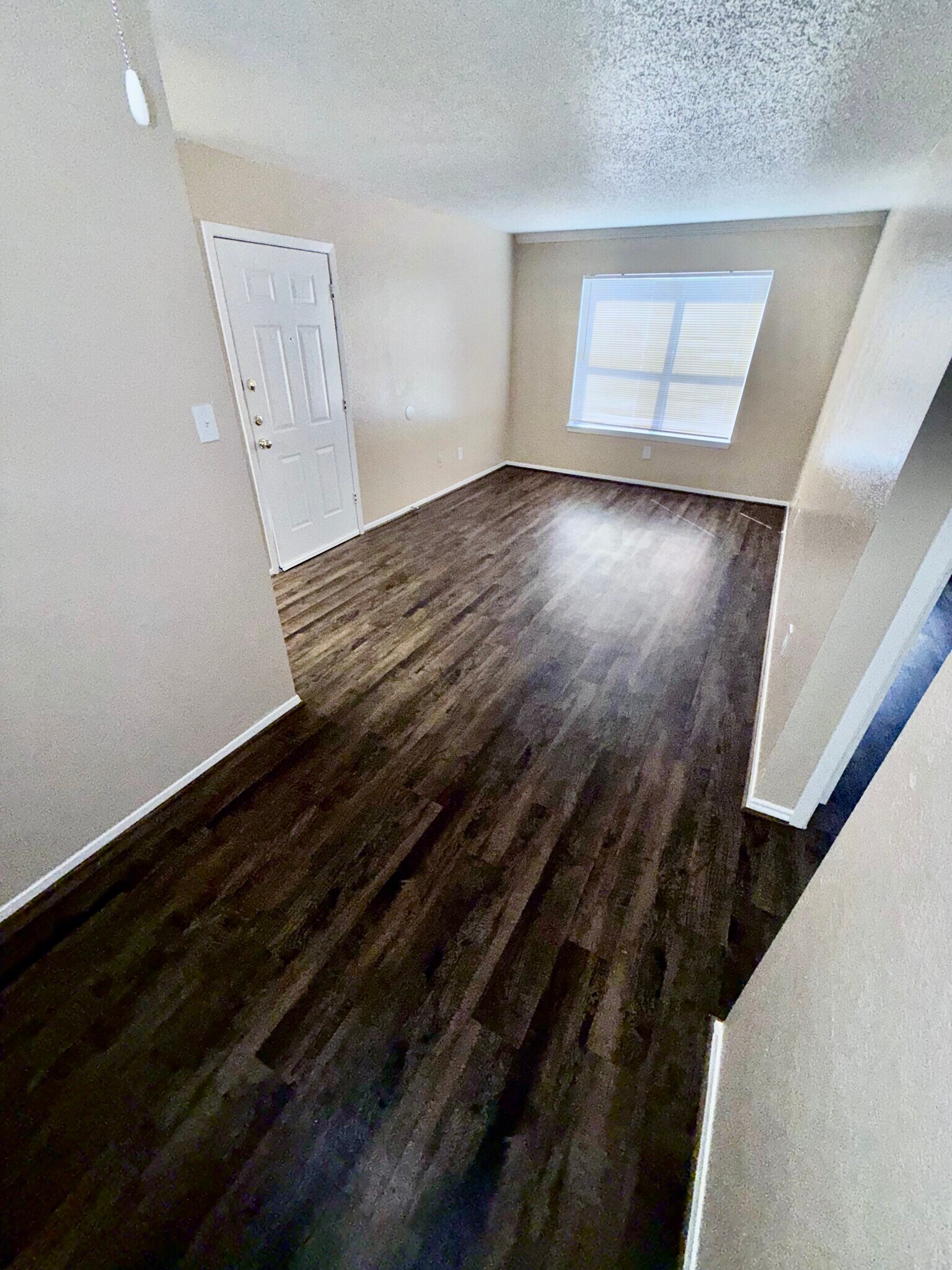 Building Photo - 3240 Bonnie Dr