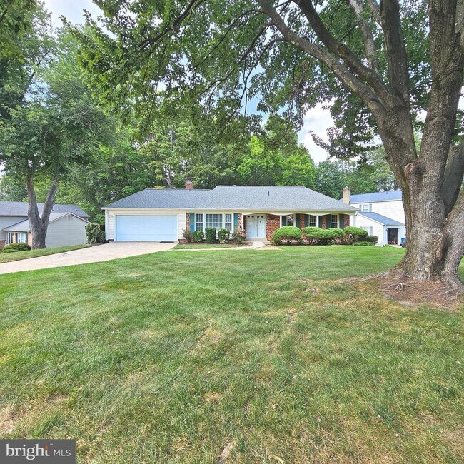 Building Photo - 7777 Turlock Rd