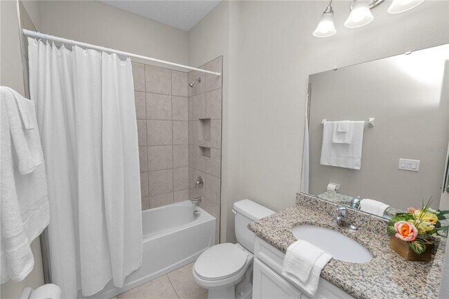 Building Photo - 6577 Great Bear Dr