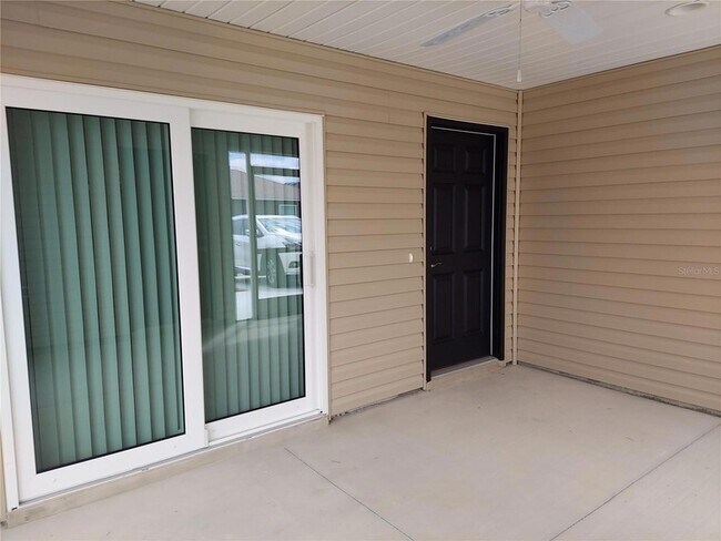 Building Photo - 3263 Sherfinski Ave