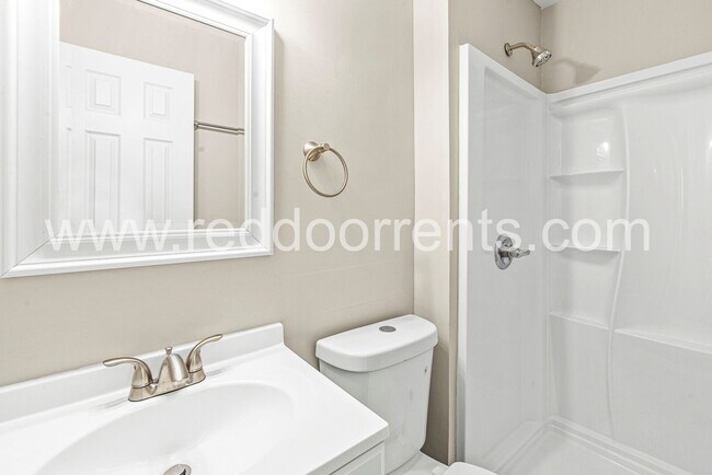 Building Photo - 5904 Beau Jardin Dr